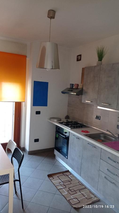 Appartamento Rebecca'S House Asti Esterno foto